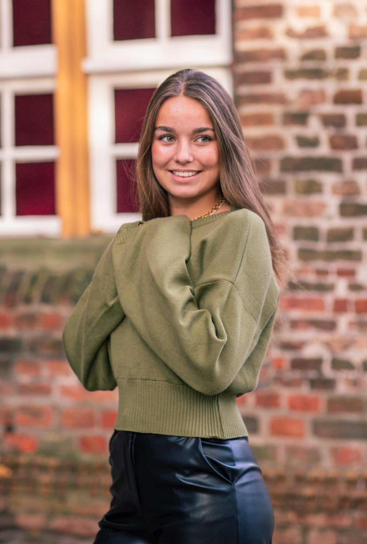 Cozy Green Knitted Sweater - Where Comfort Meets Style-Sweaters-Lake and Ivy-Lake and Ivy